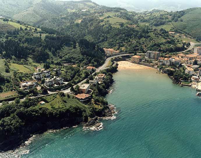 Plazuela Sta Catalina II En Mundaka Con Parking By Kabia Gestion Appartement Buitenkant foto